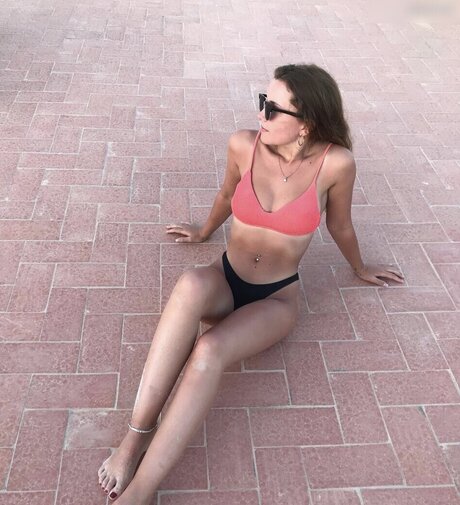 joysemmi modelo adulto galerías