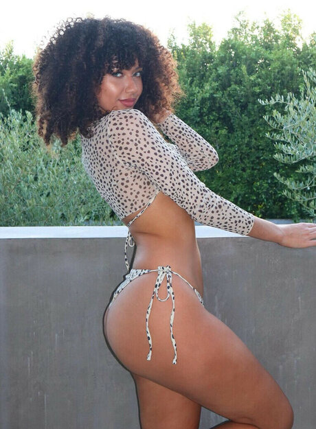 consolador enorme onlyfans hermosos desnudos imagen