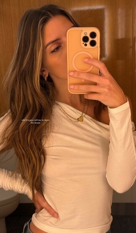 Carla Bezanson actriz adulta imagen