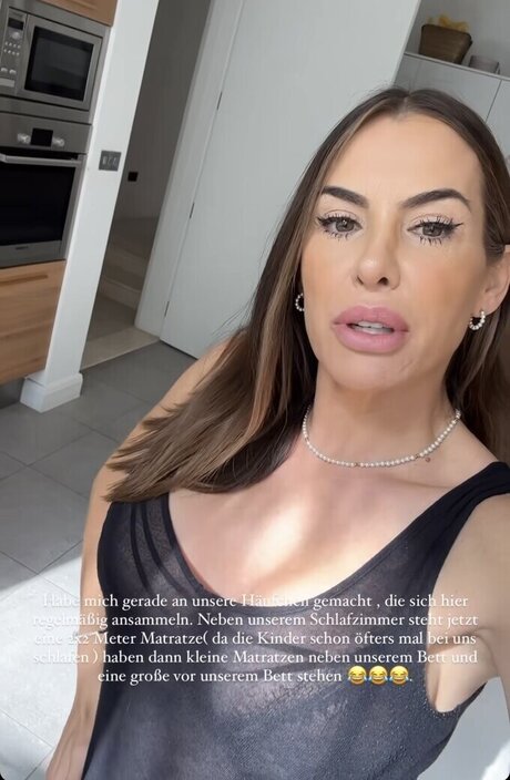 Anna Maria Ferchichi modelo perfecto galería