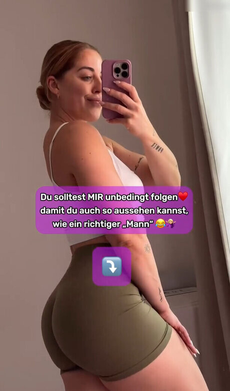 Lisa Marie Wohlmuth estrella superior galería