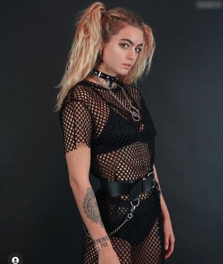 Nadine Bergmann modelo porno recopilación