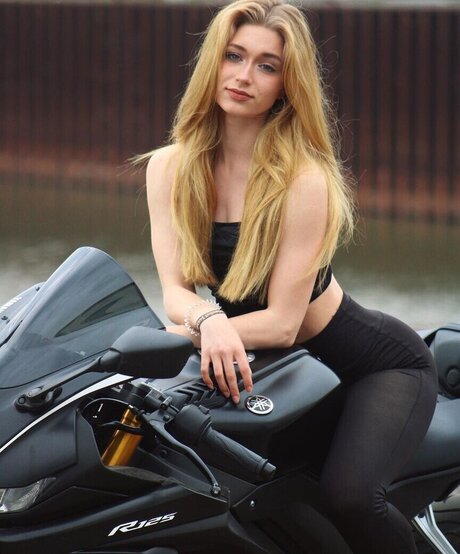 onlyfans de chicas gordas hermosa exclusiva imagen