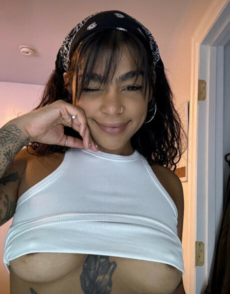 Carla Andreina estrella del sexo galerías