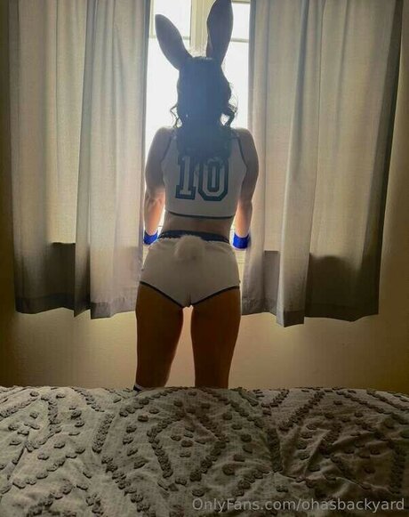 Annie Kundis modelo de alta calidad imagen