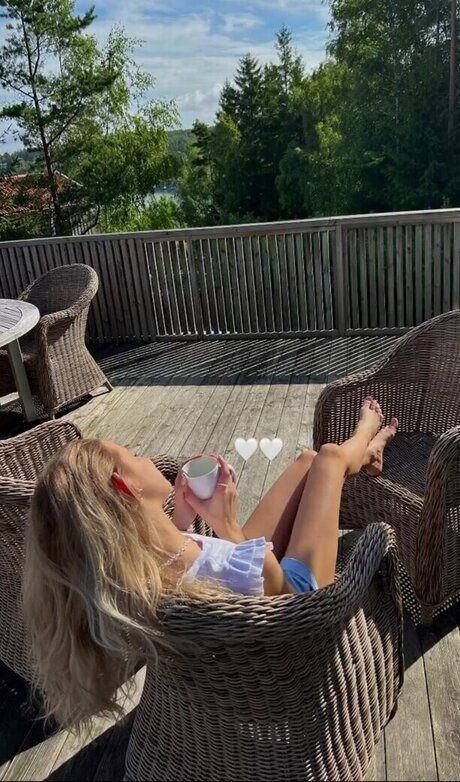 Lea Peach hermosa actriz galerías