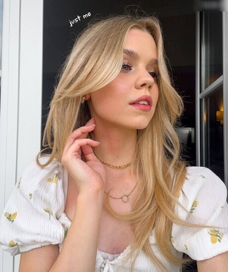 Lea Peach actriz caliente recopilación