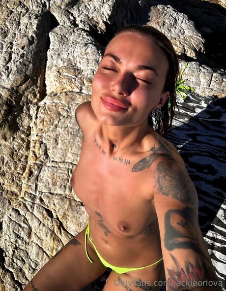 Jacqueline Orlova estrella porno desnuda imagen