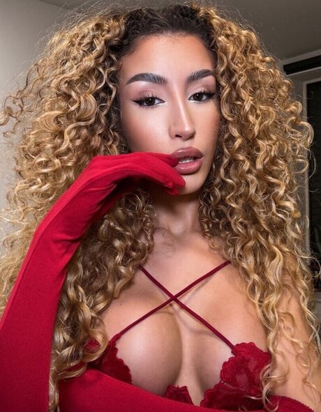 Jazmine Dyer actriz de alta calidad galerías