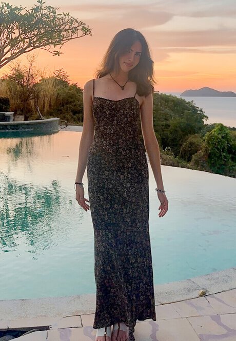 Gabriela Bee modelo hd imagen