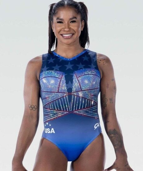 Jordan Chiles arte estelar imagen