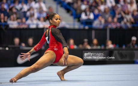 Jordan Chiles estrella porno xxx galería