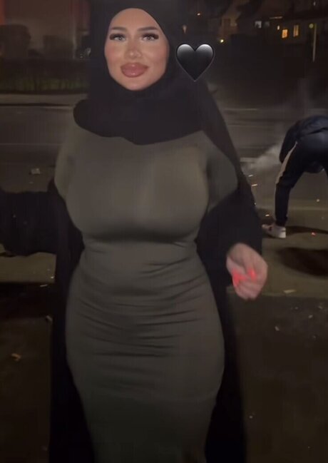 Abir zrk estrella porno hermosa galerías