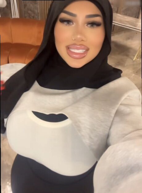 Abir zrk modelo de arte fotos