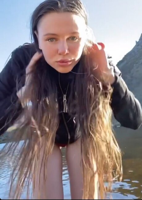 Affe auf Bike estrella atractiva galerías