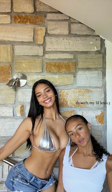 Kiana Dufour estrella hermosa imágenes