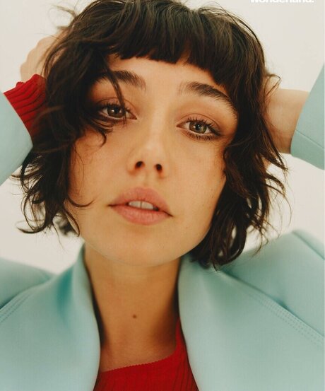 Sydney Chandler estrella exclusiva imagen