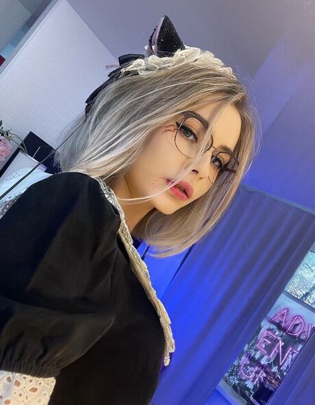 GloriaMatvien actriz sexual fotos