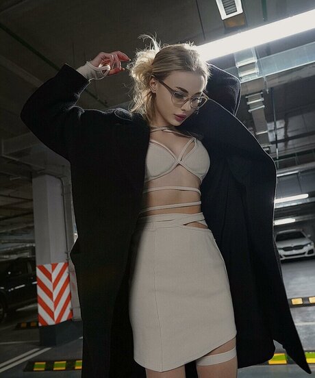 GloriaMatvien estrella porno perfecta galería