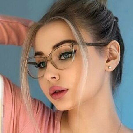 GloriaMatvien estrella porno adulto imagen