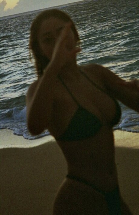 Olivia Jordan estrella porno adulto imágenes