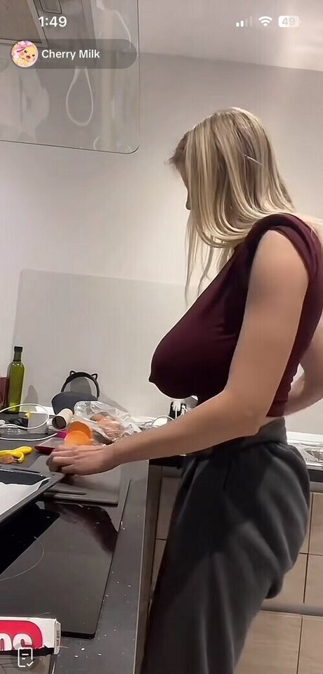 evelinxrose estrella porno perfecta imágenes