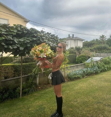 Ester Exp sito modelo adulto galería