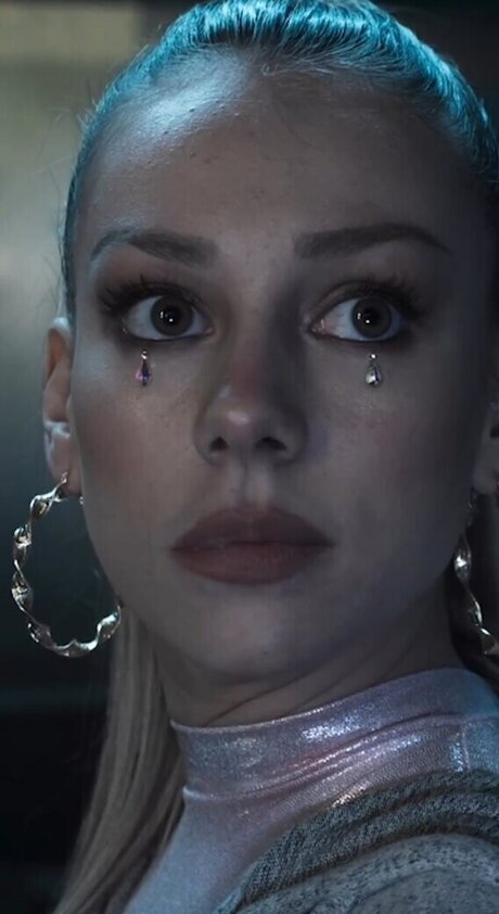 Ester Exp sito modelo agradable fotos