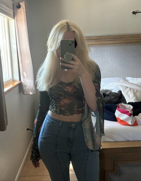 MegalodonVT arte modelo galerías