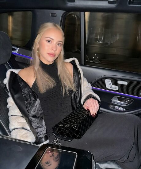 Agnessa Kosogon modelo gratis archivo