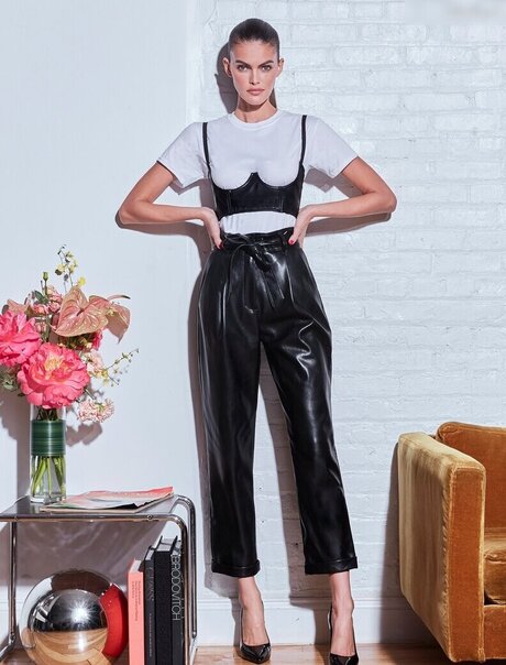 Kamila Hansen estrella porno perfecta fotos