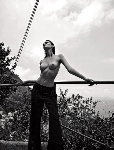 Kamila Hansen desnudos estrella porno imágenes