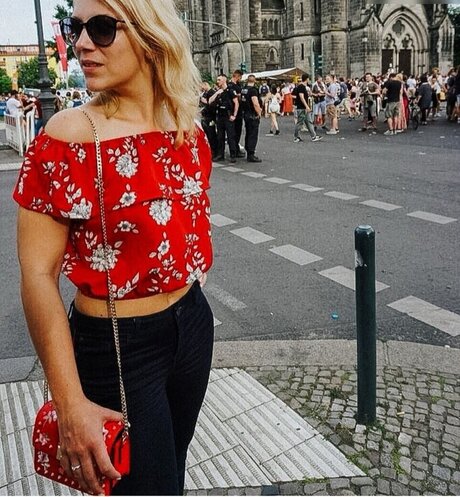 Iris Mareike Steen actriz adulta recopilación