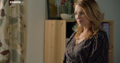 Iris Mareike Steen estrella porno xxx imagen