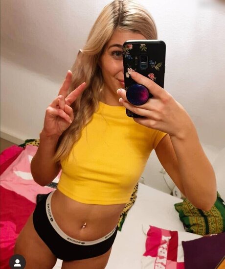 onlyfans desnudos gruesos arriba desnudo foto