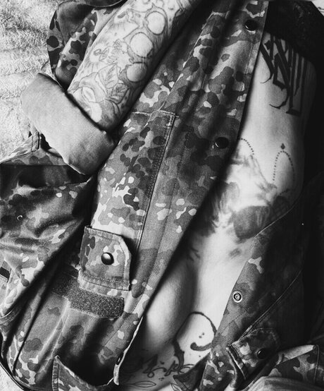 inked 93 buena actriz fotos