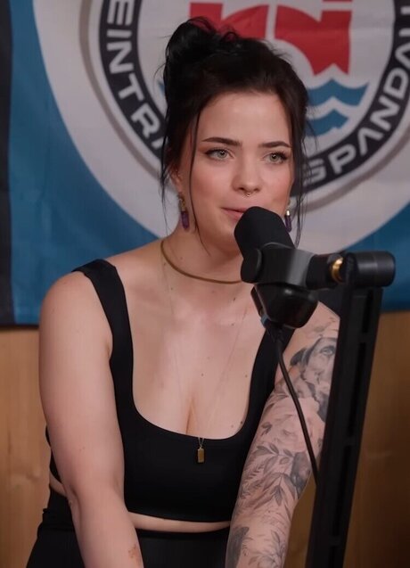 FreakinMagical modelo de alta definición imágenes