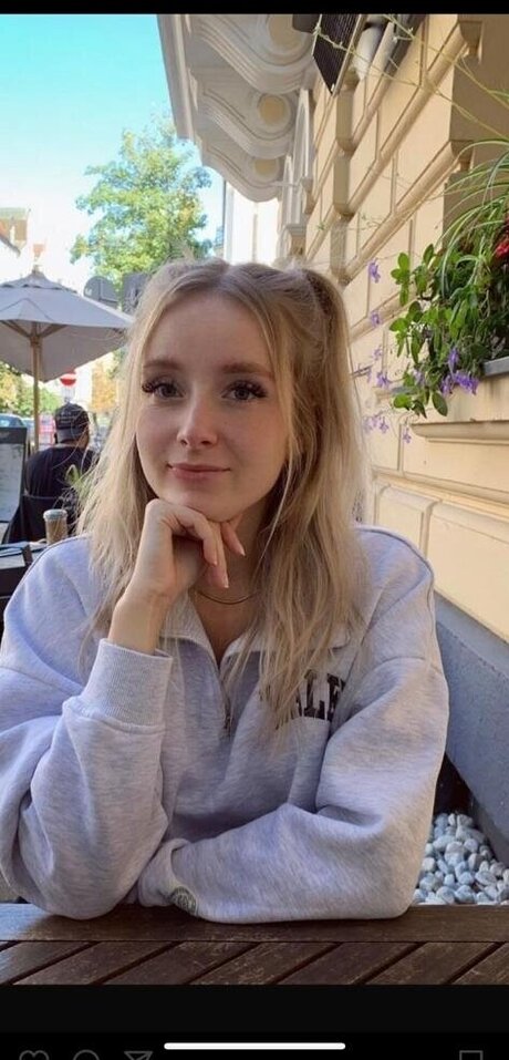 MinusElf estrella porno del sexo galería