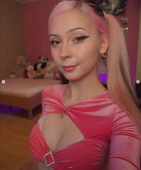 sickEmoAngel modelo desnudos imagen