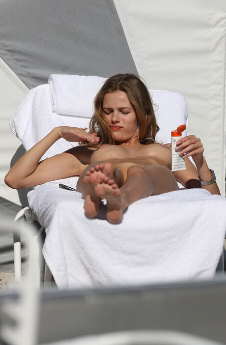 Edita Vilkeviciute estrella exclusiva fotos