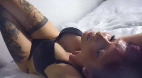 Nicole Anna sexo estrella porno foto