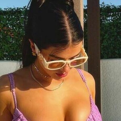 Claire Woods modelo adulto archivo