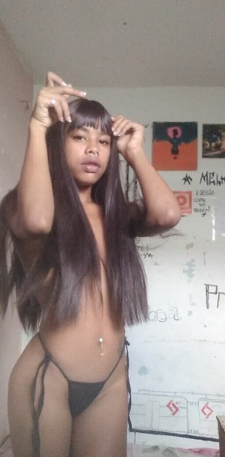 Kisha zo modelo pornografico foto