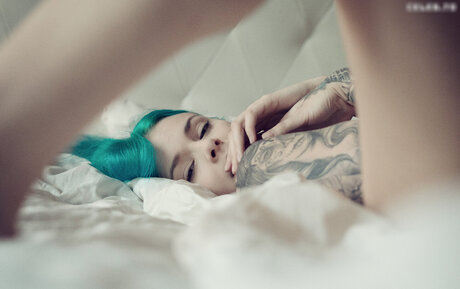 Chaos Isi arte modelo foto