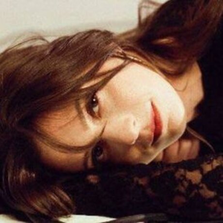 Alicia Bognanno actriz exclusiva galería