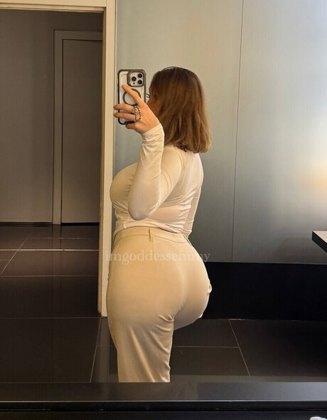 Dr Santi modelo porno fotos