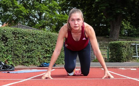 Gina L ckenkemper modelo de alta calidad archivo