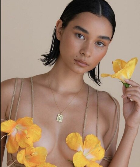 Monica Puddy hermosa actriz galerías