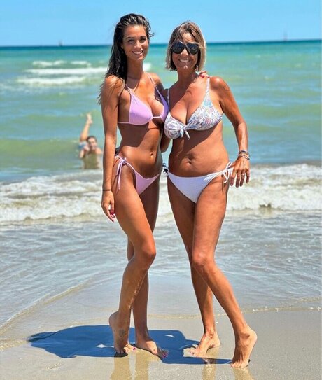 Claudia Magnabosco actriz de alta calidad imágenes