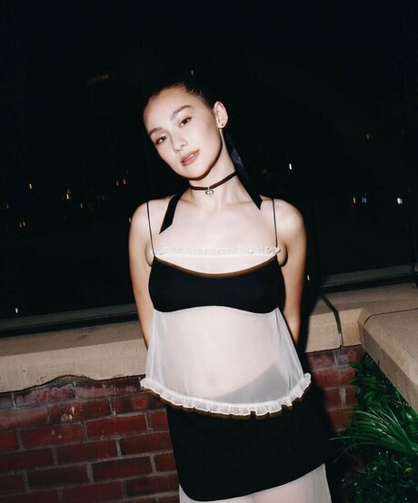 Lola Tung mejor modelo galerías